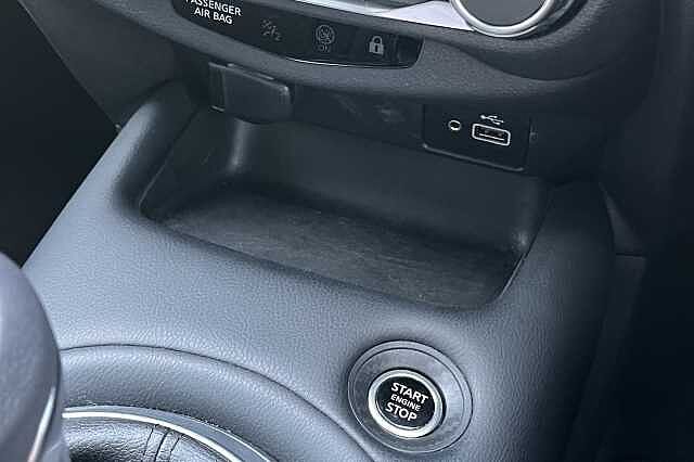Nissan Juke 1.0 DIG-T (114ps) N-Connecta
