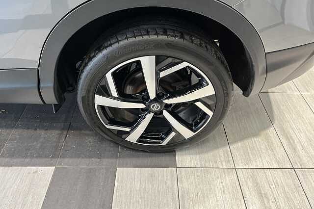 Nissan Qashqai 1.3 DIG-T (140ps) N-Motion