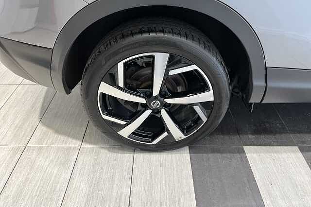 Nissan Qashqai 1.3 DIG-T (140ps) N-Motion