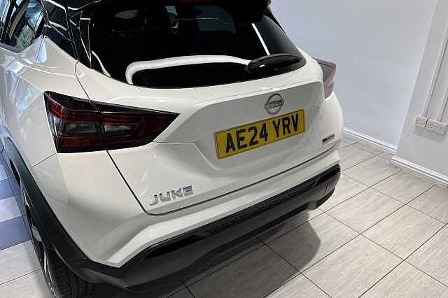 Nissan Juke 1.6 Hybrid Tekna 5dr Auto