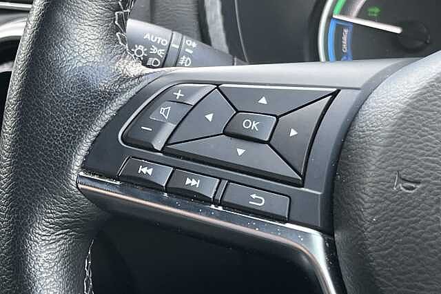 Nissan Juke 1.6 Hybrid Tekna 5dr Auto