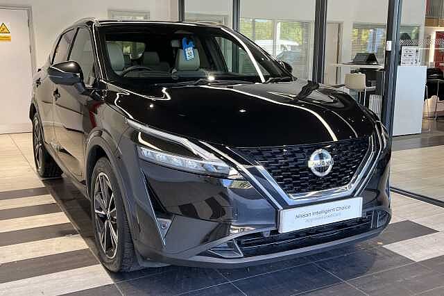 Nissan Qashqai 1.3 DiG-T MH Tekna 5dr