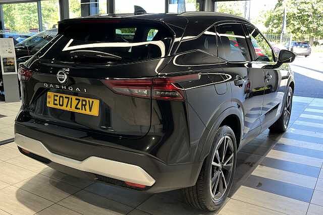 Nissan Qashqai 1.3 DiG-T MH Tekna 5dr