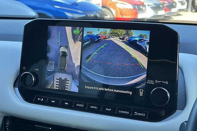 Nissan Qashqai 1.3 DiG-T MH Tekna 5dr