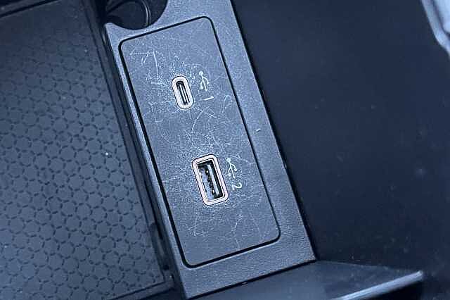 Nissan Qashqai 1.3 DiG-T MH Tekna 5dr