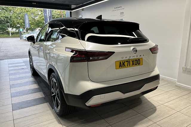 Nissan Qashqai 1.3 DiG-T MH 158 Tekna 5dr 4WD Xtronic