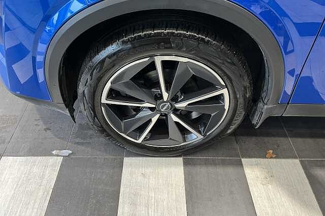 Nissan Qashqai 1.3 DiG-T MH 158 Tekna 5dr