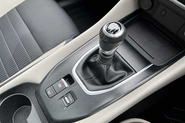 Nissan Qashqai 1.3 DiG-T MH 158 Tekna 5dr