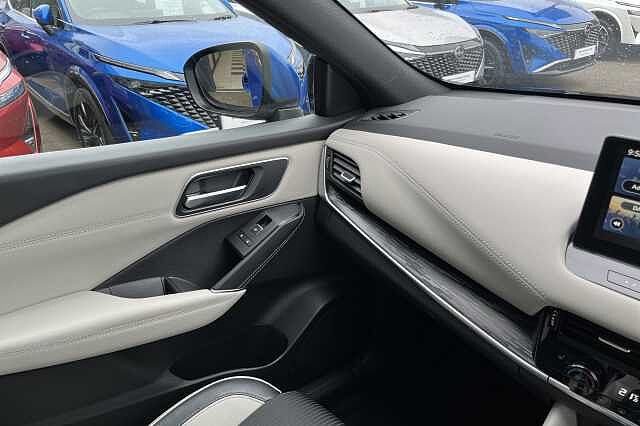 Nissan Qashqai 1.3 DiG-T MH 158 Tekna 5dr