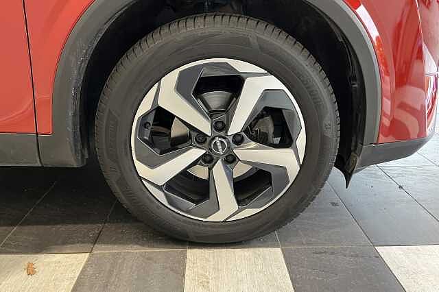 Nissan Qashqai 1.3 DiG-T MH 158 N-Connecta 5dr Xtronic