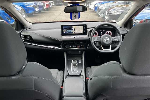 Nissan Qashqai 1.3 DiG-T MH 158 N-Connecta 5dr Xtronic