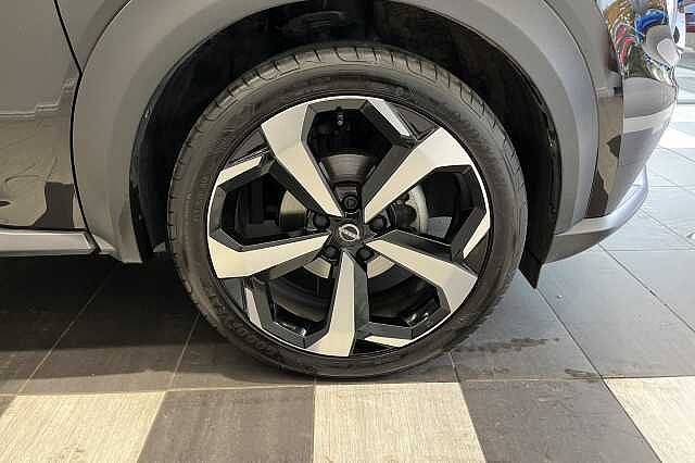 Nissan Juke 1.0 DiG-T 114 Tekna 5dr