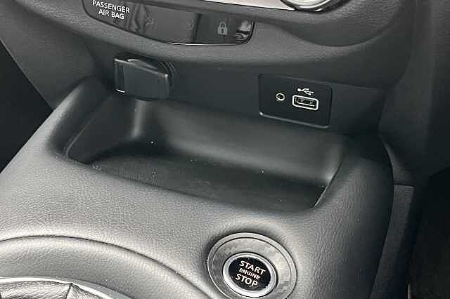 Nissan Juke 1.0 DiG-T 114 Tekna 5dr