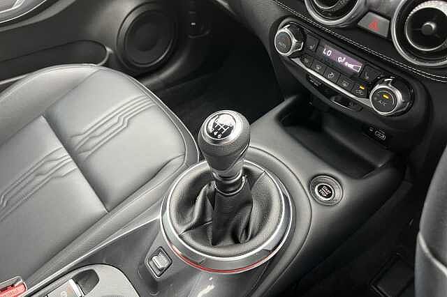 Nissan Juke 1.0 DiG-T 114 Tekna 5dr