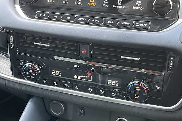 Nissan Qashqai 1.3 DiG-T MH Tekna 5dr