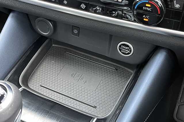 Nissan Qashqai 1.3 DiG-T MH Tekna 5dr