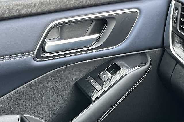 Nissan Qashqai 1.3 DiG-T MH Tekna 5dr