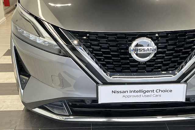 Nissan Qashqai 1.3 DiG-T MH Tekna 5dr