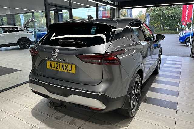 Nissan Qashqai 1.3 DiG-T MH Tekna 5dr