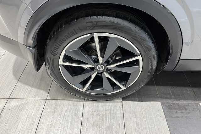 Nissan Qashqai 1.3 DiG-T MH Tekna 5dr