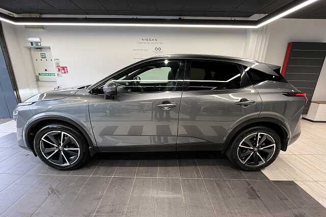 Nissan Qashqai 1.3 DiG-T MH Tekna 5dr
