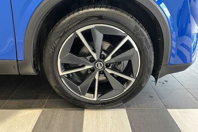 Nissan Qashqai 1.3 DiG-T MH 158 Tekna 5dr 4WD Xtronic