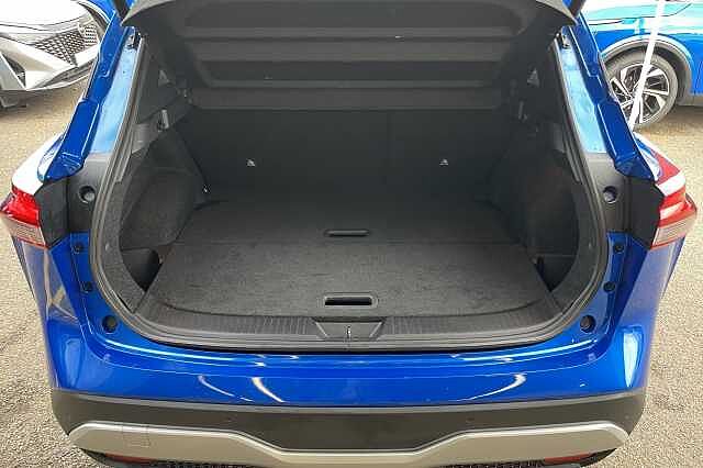 Nissan Qashqai 1.3 DiG-T MH 158 Tekna 5dr 4WD Xtronic