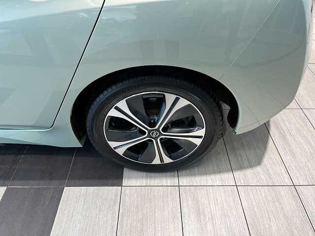 Nissan Leaf 160kW e+ Tekna 62kWh 5dr Auto