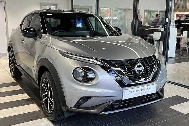 Nissan Juke 1.0 DiG-T N-Connecta 5dr
