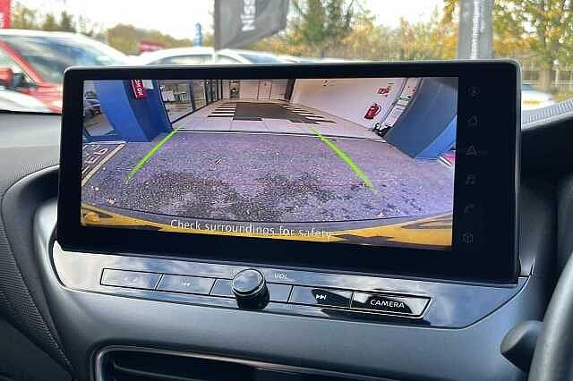 Nissan Juke 1.0 DiG-T N-Connecta 5dr