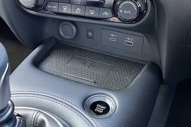 Nissan Juke 1.0 DiG-T N-Connecta 5dr