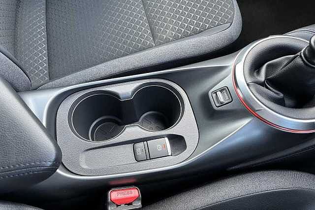 Nissan Juke 1.0 DiG-T N-Connecta 5dr