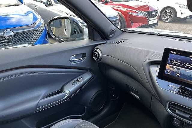 Nissan Juke 1.0 DiG-T N-Connecta 5dr
