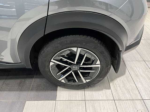 Nissan Juke 1.0 DiG-T N-Connecta 5dr