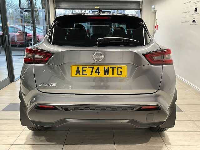 Nissan Juke 1.0 DiG-T N-Connecta 5dr