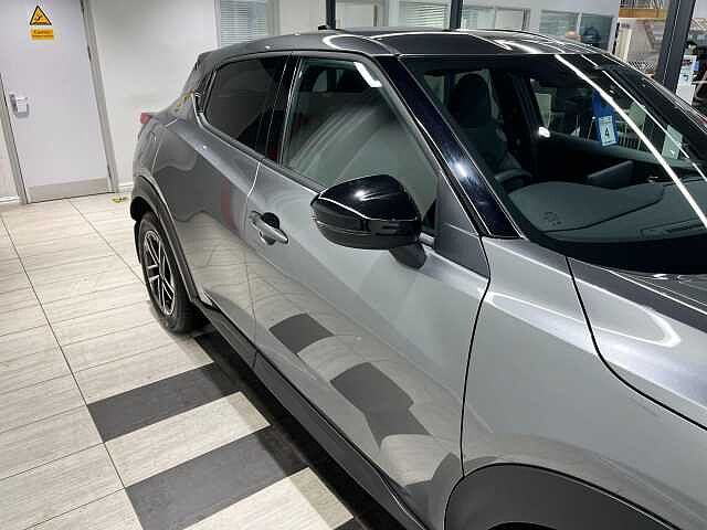 Nissan Juke 1.0 DiG-T N-Connecta 5dr