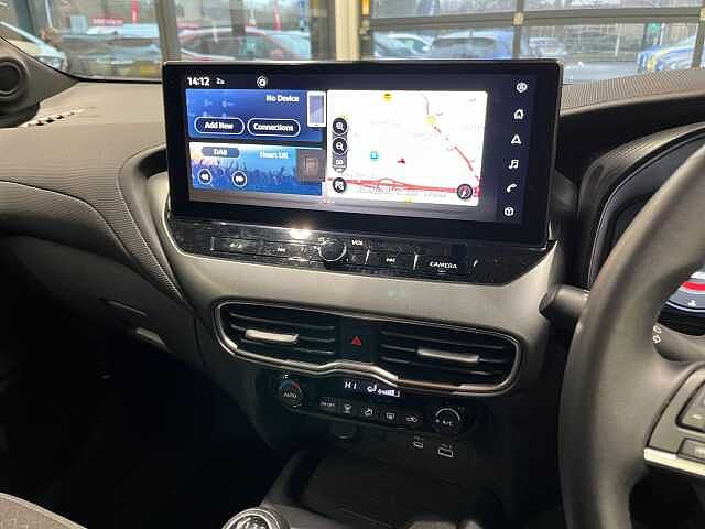 Nissan Juke 1.0 DiG-T N-Connecta 5dr