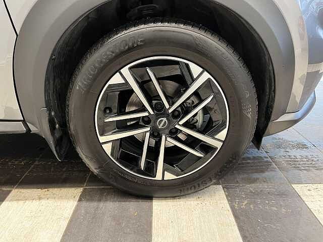 Nissan Juke 1.0 DiG-T N-Connecta 5dr