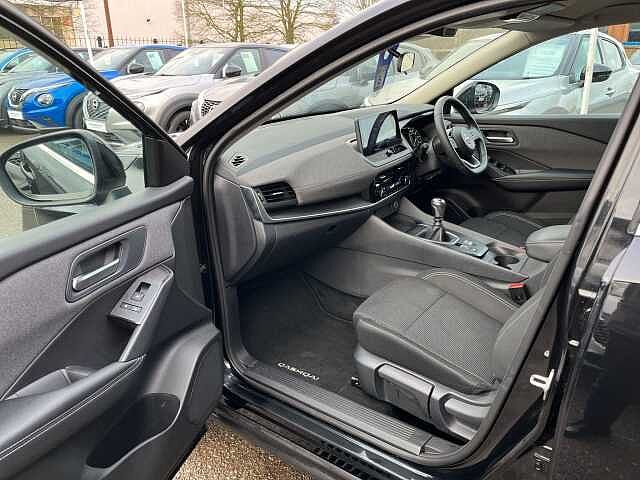 Nissan Qashqai 1.3 DiG-T MH Acenta Premium 5dr