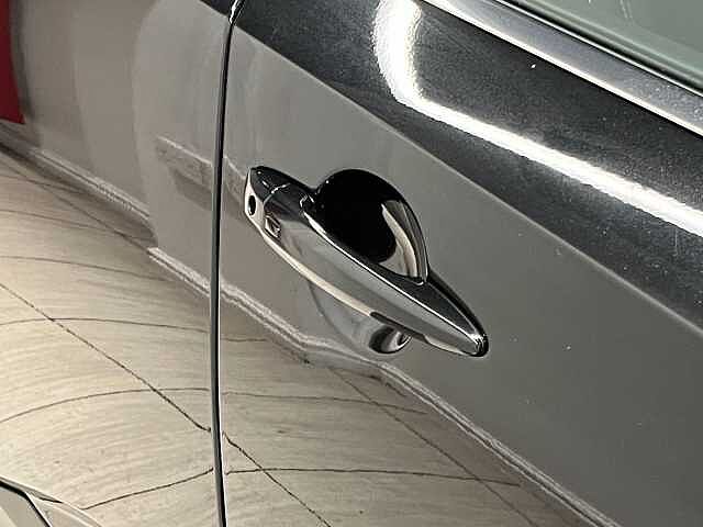 Nissan Qashqai 1.3 DiG-T MH Acenta Premium 5dr