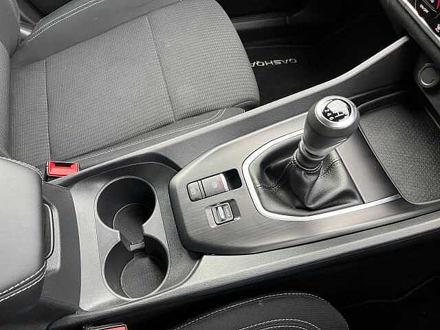 Nissan Qashqai 1.3 DiG-T MH Acenta Premium 5dr