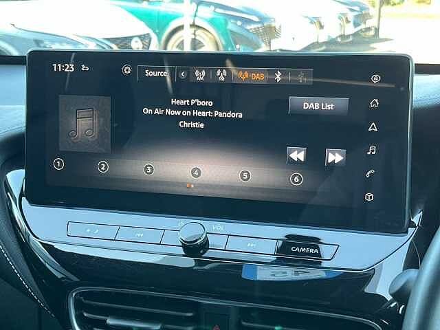 Nissan Juke 1.0 DiG-T Tekna 5dr