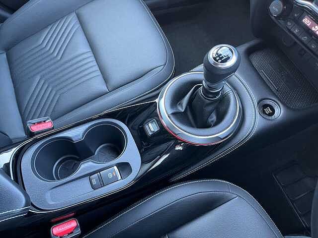 Nissan Juke 1.0 DiG-T Tekna 5dr