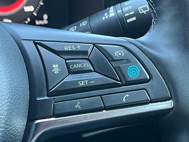 Nissan Juke 1.0 DiG-T Tekna 5dr