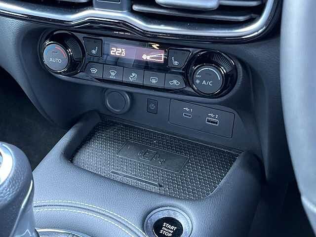 Nissan Juke 1.0 DiG-T Tekna 5dr