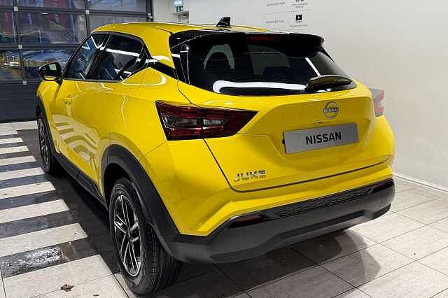 Nissan Juke 1.0 DiG-T N-Connecta 5dr
