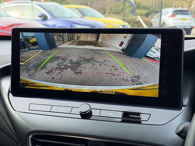 Nissan Juke 1.0 DiG-T N-Connecta 5dr