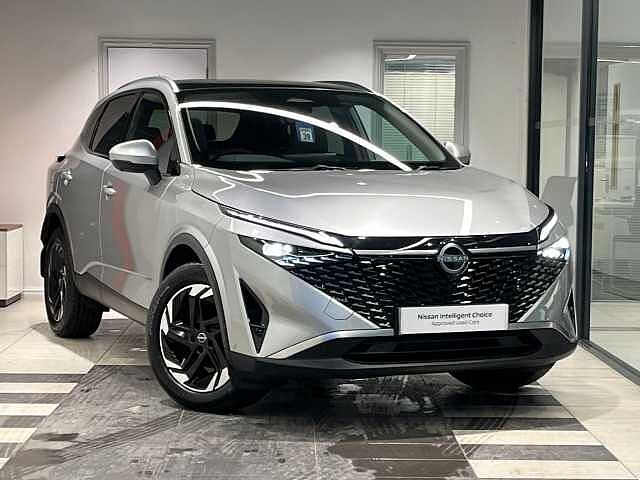 Nissan Qashqai 1.3 DiG-T MH N-Connecta 5dr