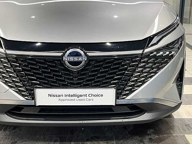 Nissan Qashqai 1.3 DiG-T MH N-Connecta 5dr