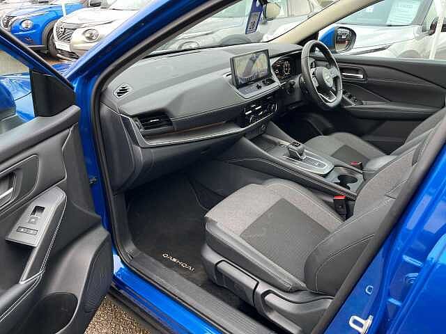 Nissan Qashqai 1.3 DiG-T MH 158 N-Connecta 5dr Xtronic